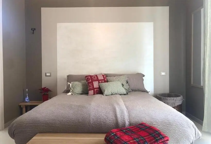 バルコニー付きスタンダードルーム, La S Volta Vanzago Bed And Breakfast