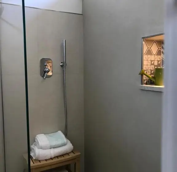 バルコニー付きスタンダードルーム, La S Volta Vanzago Bed And Breakfast