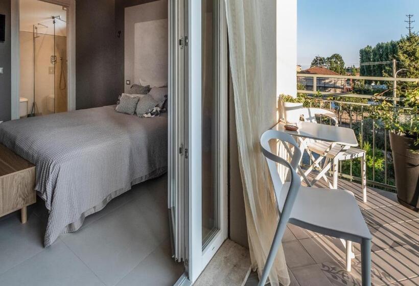 Номер Стандарт с Балконом, La S Volta Vanzago Bed And Breakfast