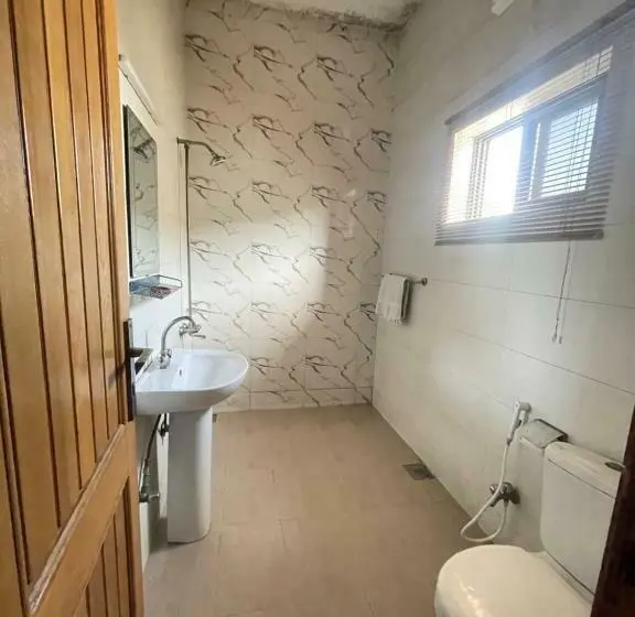 اتاق لوکس, Imperial Lodges Islamabad