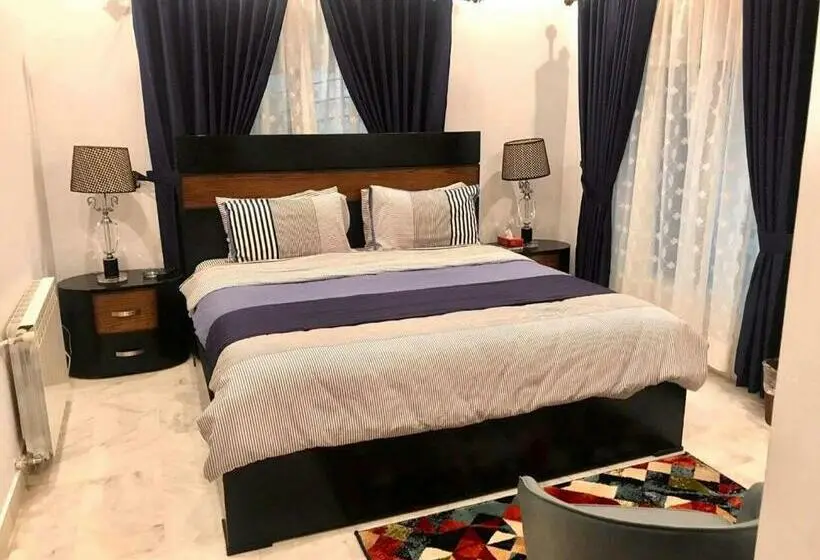 اتاق لوکس, Imperial Lodges Islamabad