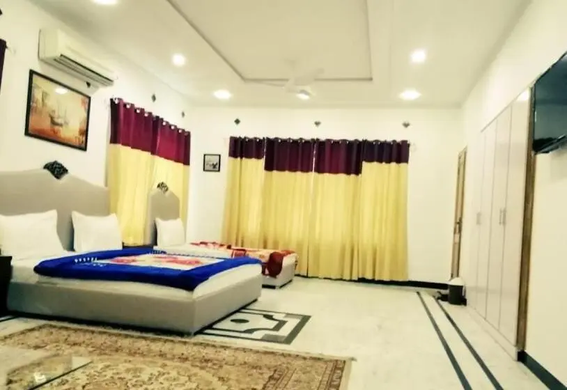 اتاق لوکس خانوادگی, Imperial Lodges Islamabad