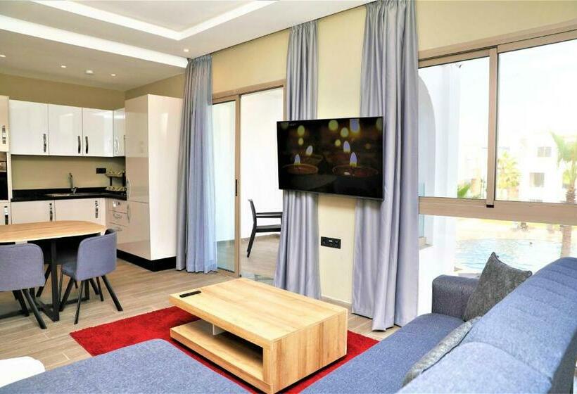 דירת שלושה חדרים, Dominium Residence