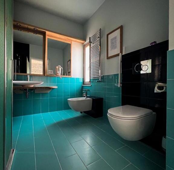 חדר סטנדרט, De Novo E D Antico