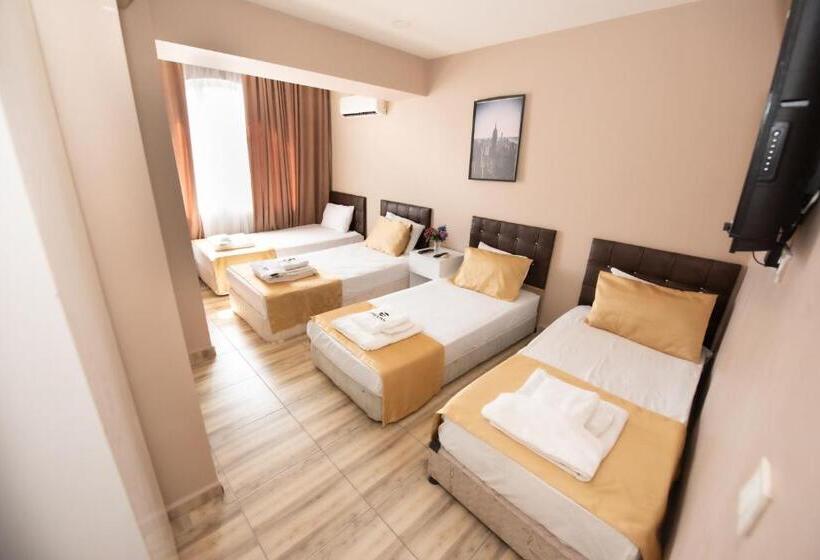 اتاق لوکس چهار تخته, Palvan Apart Otel