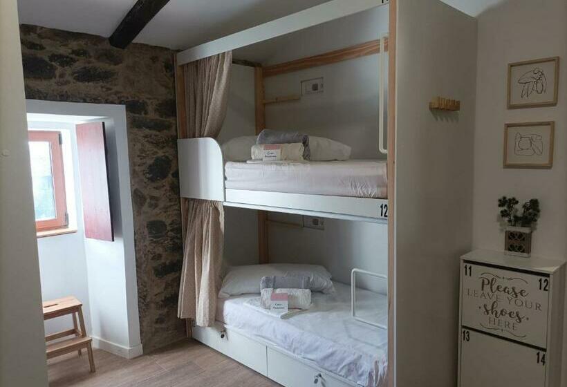 共用房间的床, Albergue Aldea Da Pedreira