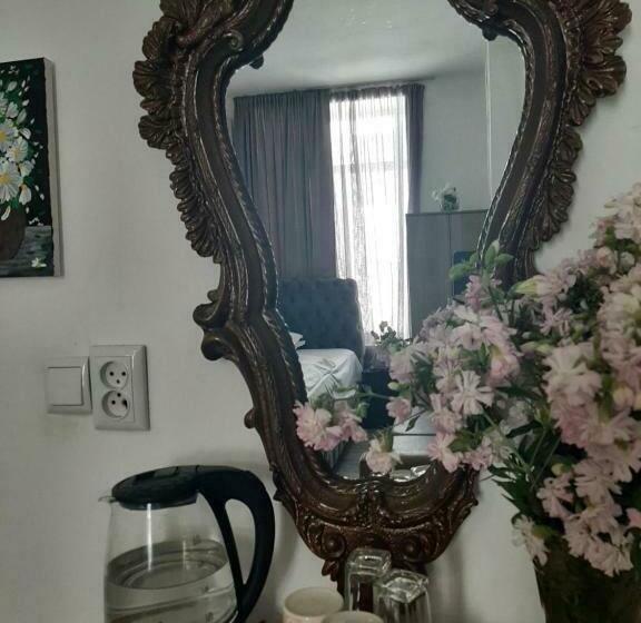 اتاق اکونومی, Kessane