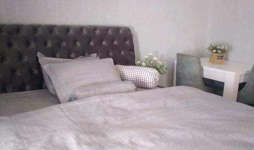 اتاق اکونومی, Kessane