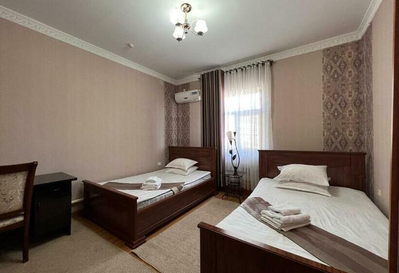 חדר סטנדרט, Massaget