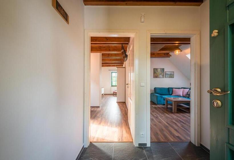 キングサイズベッドのスイートルーム, Vinařství Vrátil Penzion