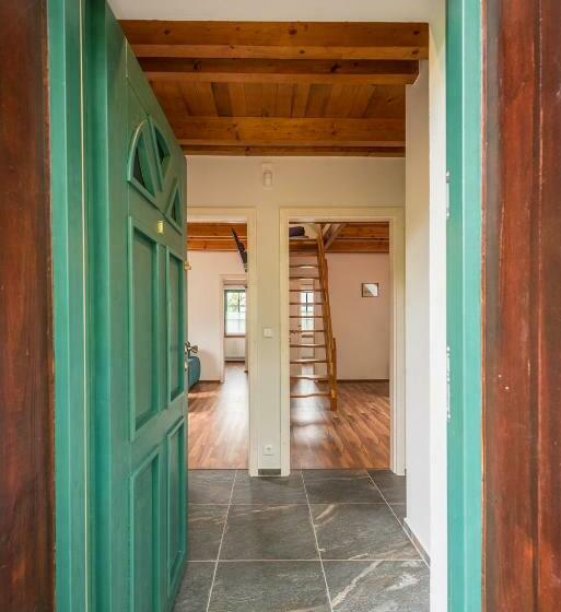 キングサイズベッドのスイートルーム, Vinařství Vrátil Penzion