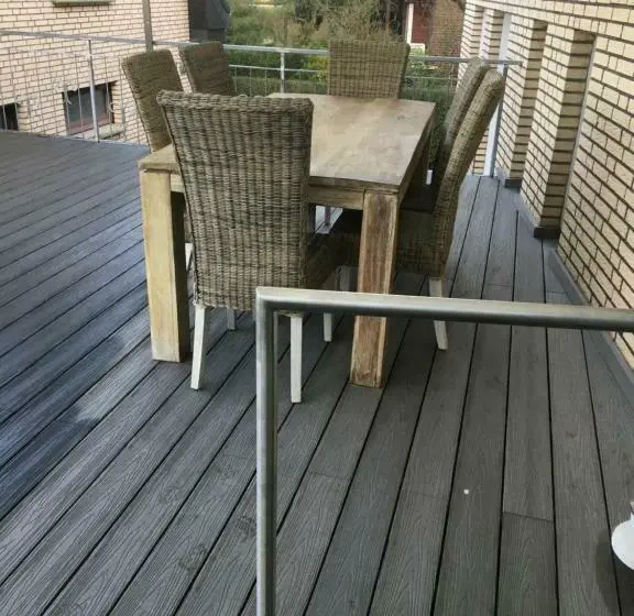 Huoneisto 3 Makuuhuonetta, Pension Asche