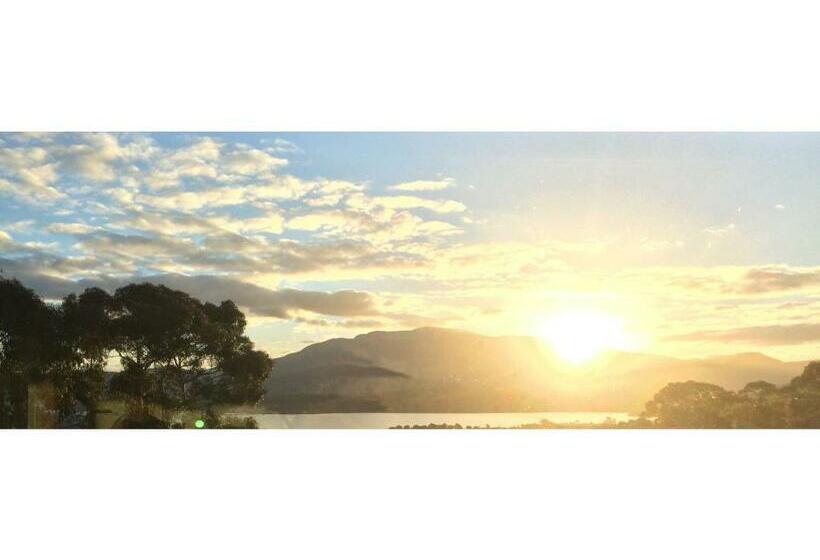 סוויטה נוף להרים, Finnview House