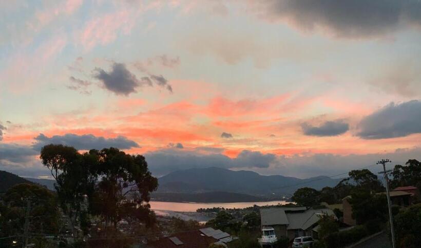 סוויטה נוף להרים, Finnview House