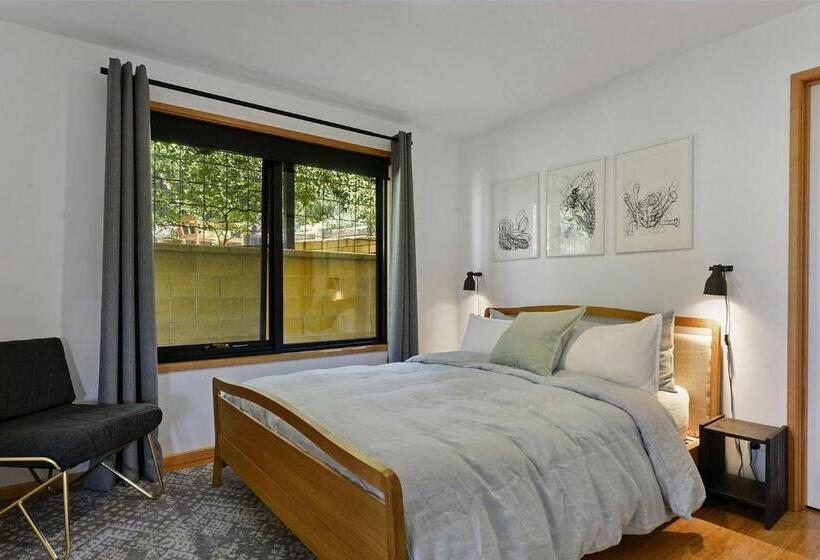 סוויטה נוף להרים, Finnview House