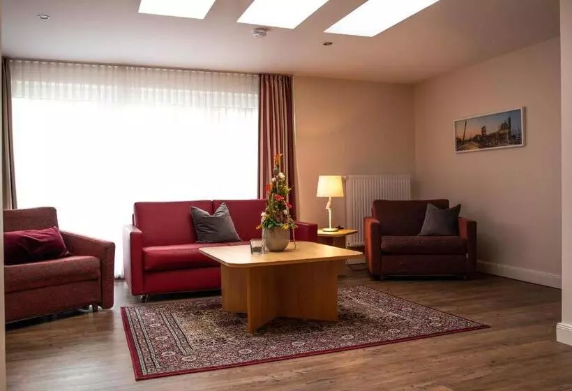 Junior Suite with Terrace, Bundt S Hotel & Gartenrestaurant