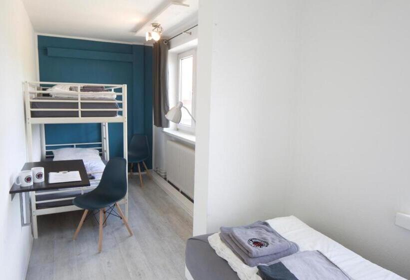 غرفة قياسية حمام مشترك, Flensbed Hotel & Hostel