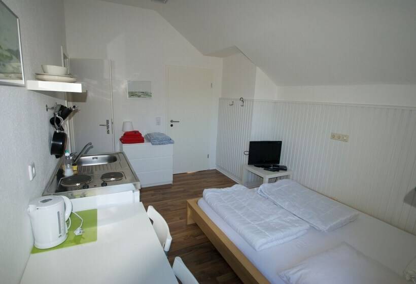 基本间, Flensbed Hotel & Hostel