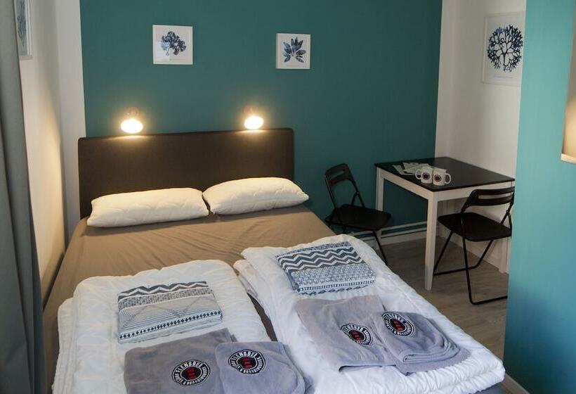 基本间, Flensbed Hotel & Hostel