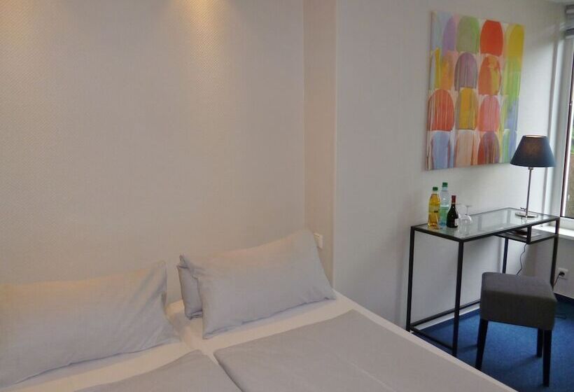 标准间, Am Mühlenteich