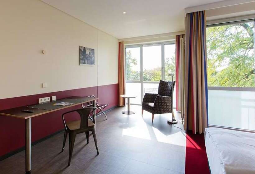 استودیو ساده, Aparion Berlin