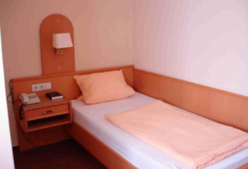 غرفة قياسية فردية, Bürgerhof