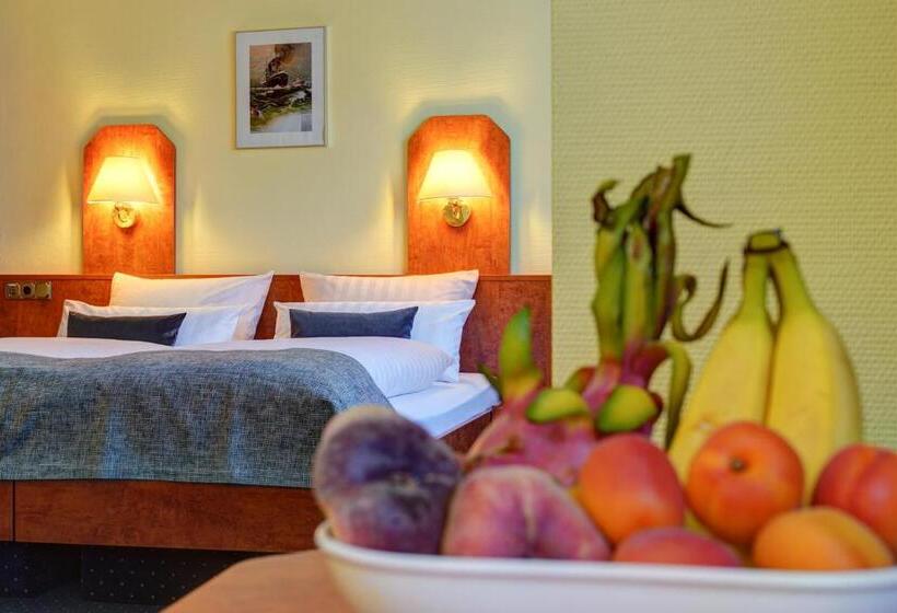 标准间, Elbinsel Free Parking