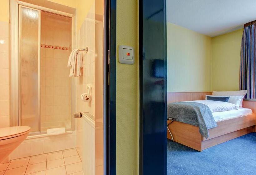 标准单人间, Elbinsel Free Parking