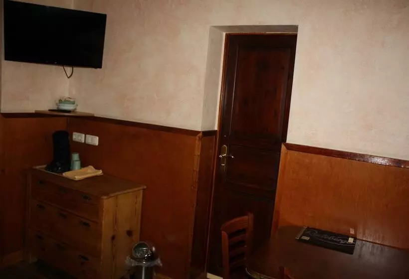 Standard Kolmen Hengen Huone, Pension Unicat