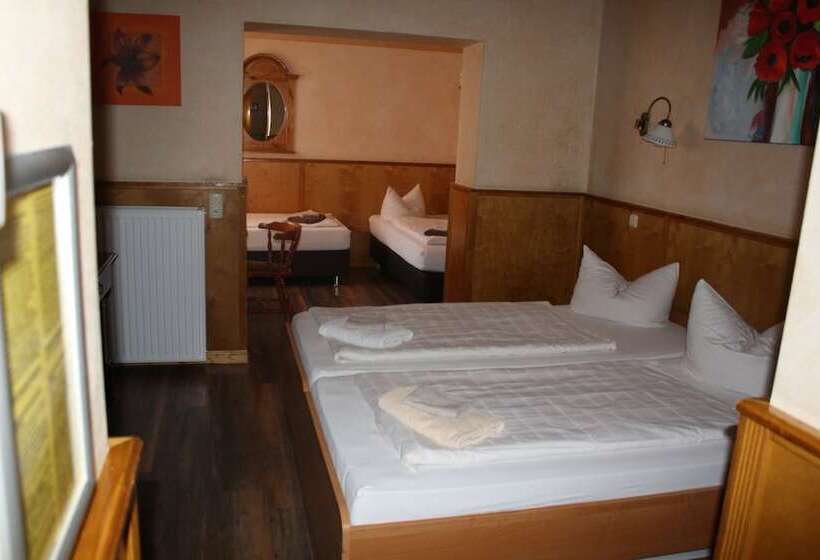 四人标准间, Pension Unicat