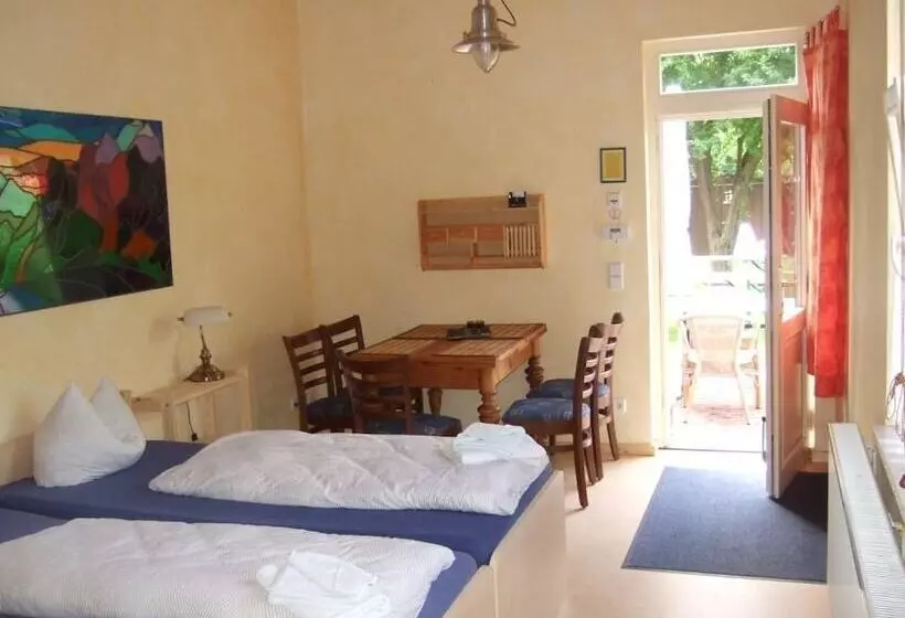 Huoneisto 2 Makuuhuonetta, Pension Unicat