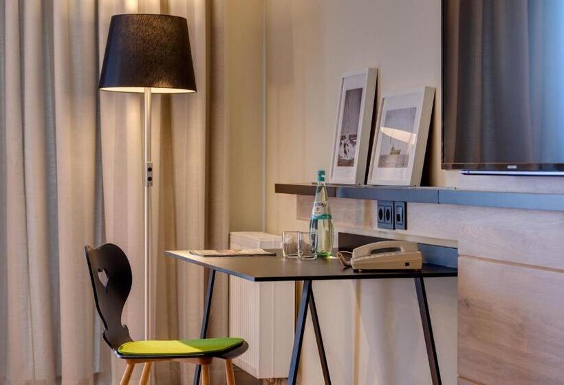 חדר סטנדרט, Restaurant Burgklause