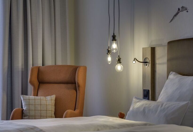 חדר סטנדרט, Restaurant Burgklause