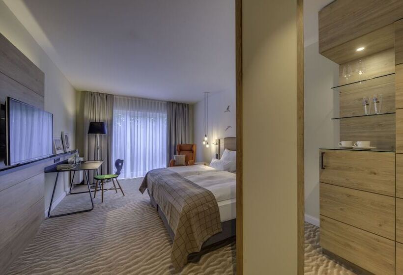 חדר סטנדרט, Restaurant Burgklause