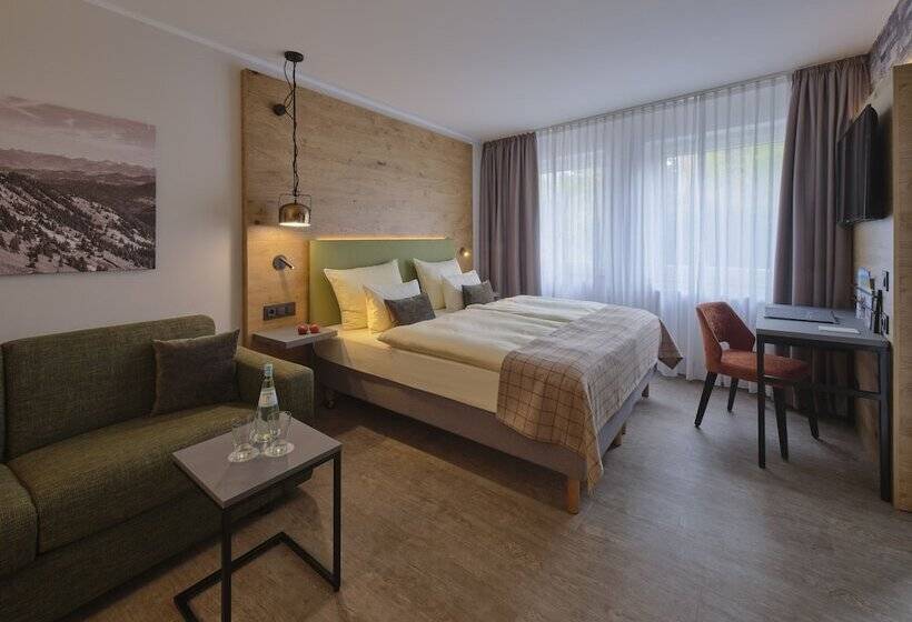 חדר סטנדרט, Restaurant Burgklause