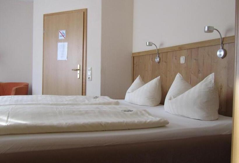 Номер Стандарт, Spitzenhoernbucht