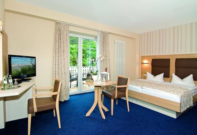 Comfort room with balcony, Wald