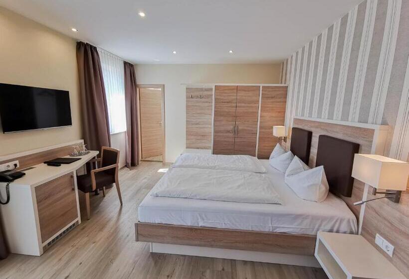 Comfort room with balcony, Wald