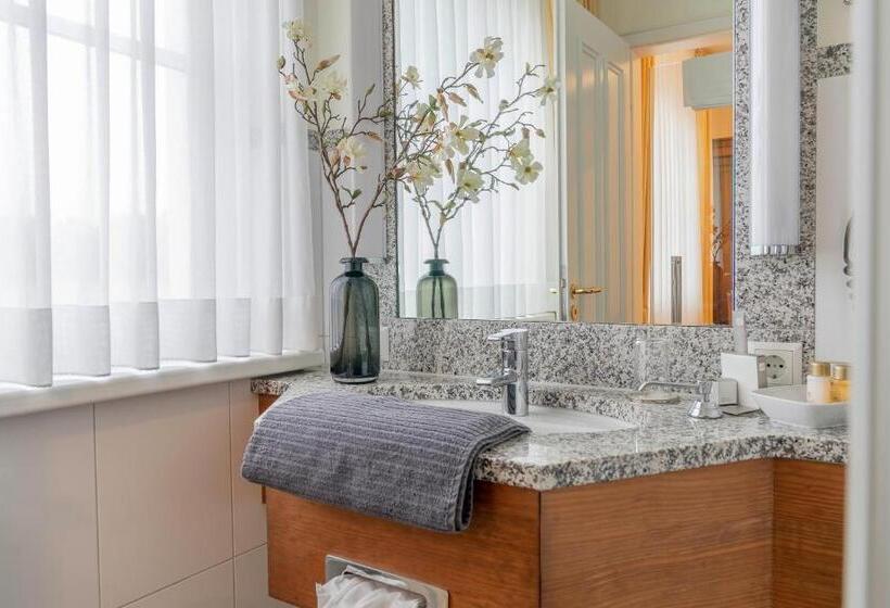 スタンダードシングルルーム, Landhaus Lellichow