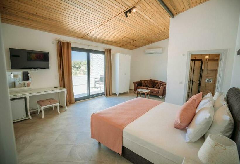 Deluxerum King Size Säng, Ali Baba Ciftligi Alacati