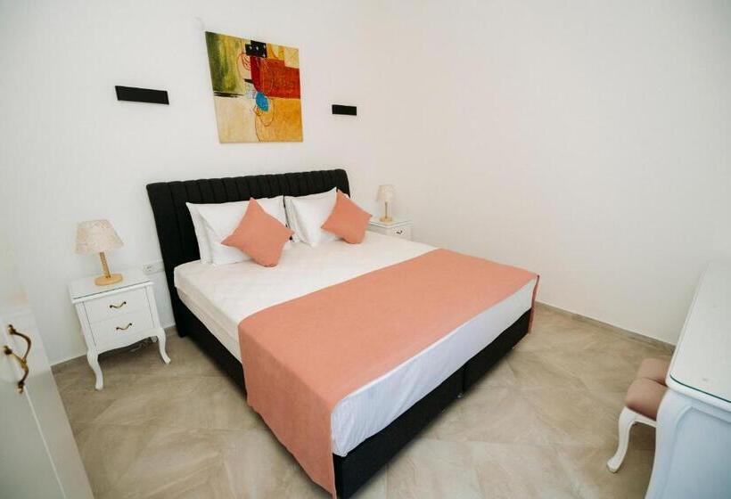 Standardrum med Balkong, Ali Baba Ciftligi Alacati