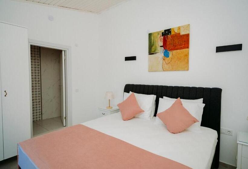 Standardrum med Balkong, Ali Baba Ciftligi Alacati