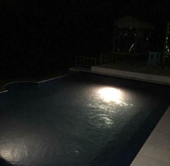 标准房带园景, Gumibali Villa