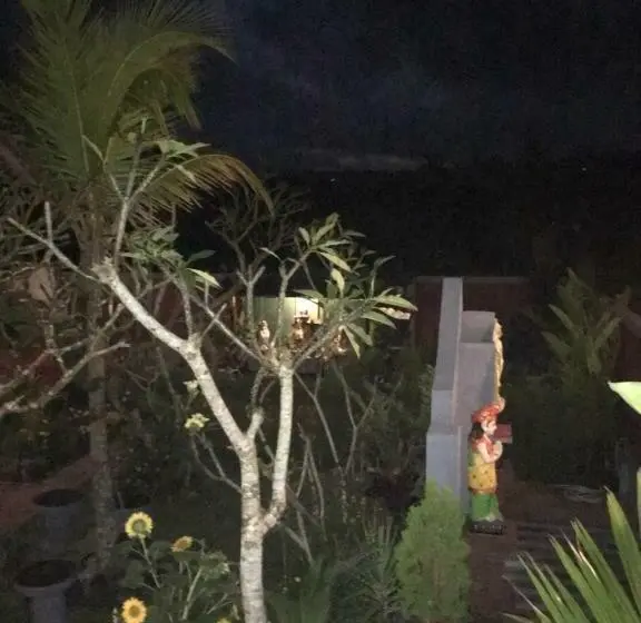 ガーデンビュースタンダードルーム, Gumibali Villa