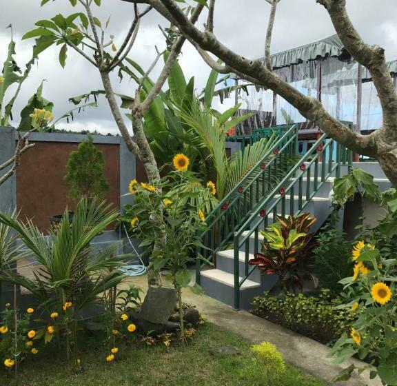 标准房带园景, Gumibali Villa