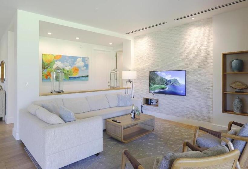 Апартаменты 1 Спальня Вид на Бассейн, Maui Westside Presents: Honua Kai   Luana Garden Villas 7b