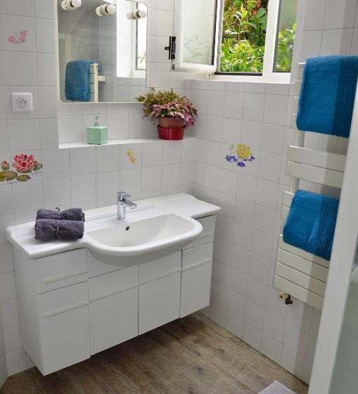 Номер Стандарт Трехместный, Le Jardin Paris