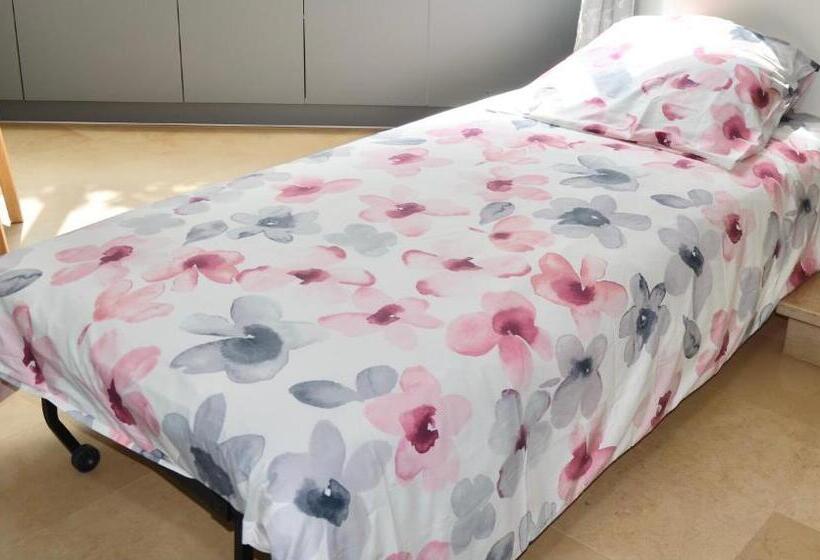 Номер Стандарт Трехместный, Le Jardin Paris