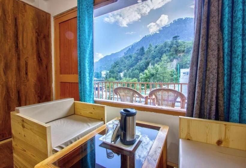 اتاق خانوادگی, Beas River Retreat  A Riverside  With Balcony