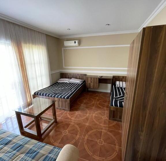 اتاق استاندارد چهار تخته, Del Mar